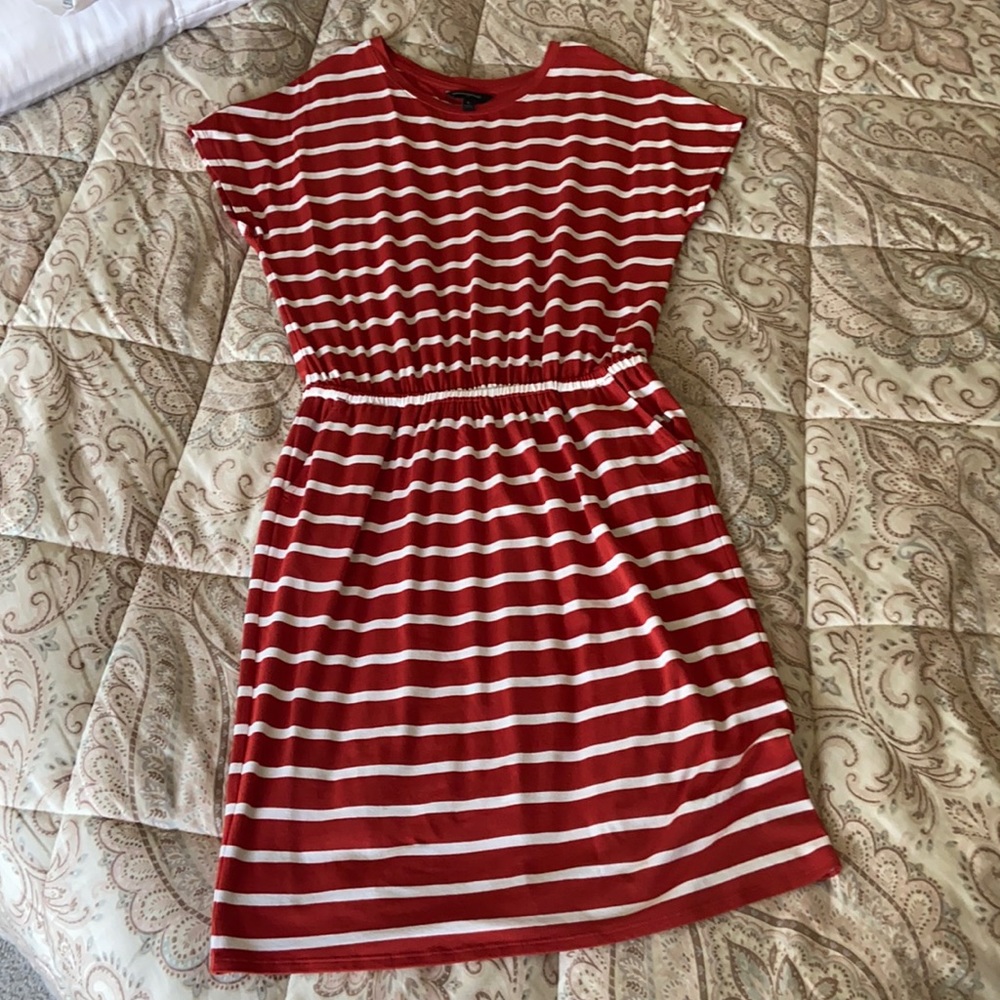 Banana Republic cinched waist dress 👗